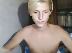 PORTUGESE TEEN WITH HIS FAVORIT GIRL