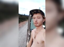 RedHead jacking in car boys porn
