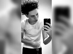 Ricky B+W Mirror Dick
