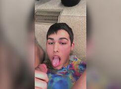 Self-feeding a nice load