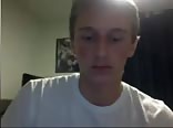 Serious boy porn enjoys himself chatting online 