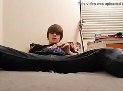 sexy emo boy wank