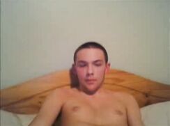 Short hair and bushy pubes