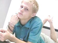 Showing Himself Gay Teen Porn