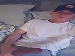 shows his big meat
