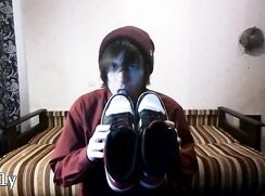 Skater twink licks cum on sneakers