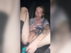 Slut wants to be exposed