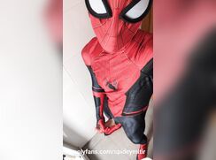 Spiderman jerking