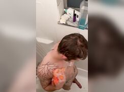 Spying on straight guy in the shower