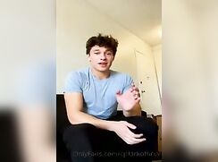 Str8 Lad Tries a Fuck Machine