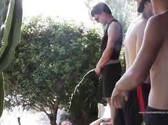 Str8 Lads Piss on Twink