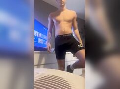 Straight British Tiktoker Strip GayTube