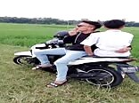 sur la moto gay twink boys porn