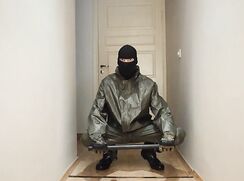 [T56]-[06] Rainwear wank