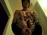 Teen boy wanking & cumming