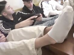teen Foot serf