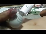 Teen found his sisters vibrator 