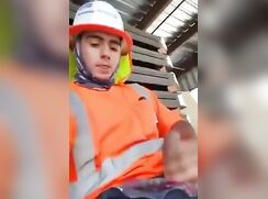 Teen jerks off !