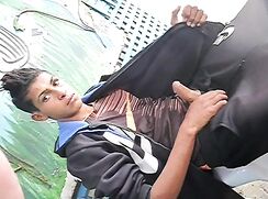Teen latinos.