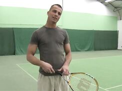 Tennis court cruising