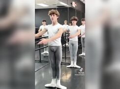 The ballet dancers