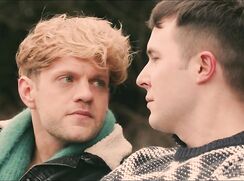 The Grass Is Always Grindr - S2 E9