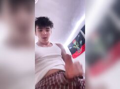 [TIME TO SELFIE][099] Teen & twink to selfie