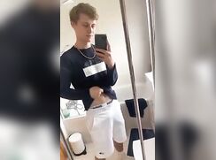 Tomas takes a selfie