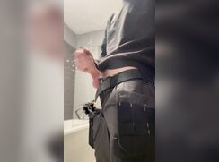 tradie lad cum....