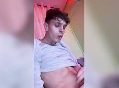 [T&T][640] Teens & Twinks wanking