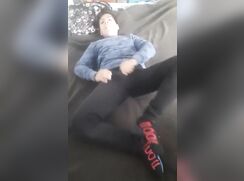 Twink Bed Wank