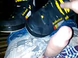 Twink fucks his sneakers.