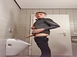 twink in the toilet teen gay porn
