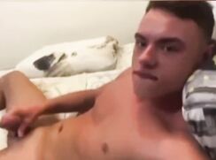 Twink jerking off his dick until cum - 08-09-25
