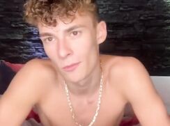 Twink jerks off amazing athletic muscle cock - 07-15-25
