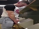 Twink Pissing Caught Boys Porn