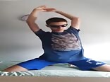 Twink porn dances while striping and jerking off 