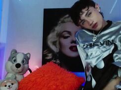 Twink Shakes Ass & Cums Porn Twinks