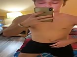 TWINK SOLO GAY TUBE VIDEO IN THE BEDROOM