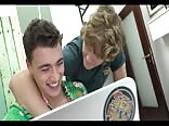 Twinkboy Seduces Muscleguy GayBoysTube