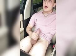 [Twit] [061] College boy cums in his car