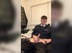 UK School Boy Wank (no cum)