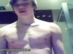 ultracute face bathroom jacking off