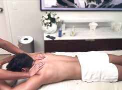 unique MASSAGE