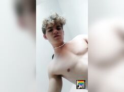 Welcome @ Our Bare Porn Show LK85