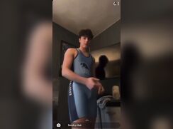 Wrestler Strips in Bedroom Boys Stright Porn