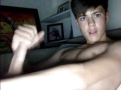 Young Twink jerking off and cums on tummy cam boys porn